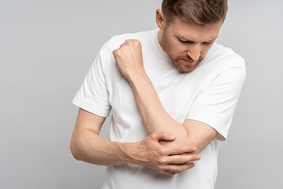 Épicondylite : mouvements à éviter et bons gestes pour s'en sortir